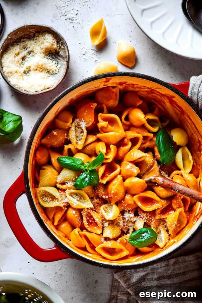 Gigi Hadid Pasta is an easy recipe that every busy cook should know! With tender pasta, red pepper flakes, and cream, it's total comfort food. A pot of pasta shells coated in a creamy tomato sauce, ready to be served.
