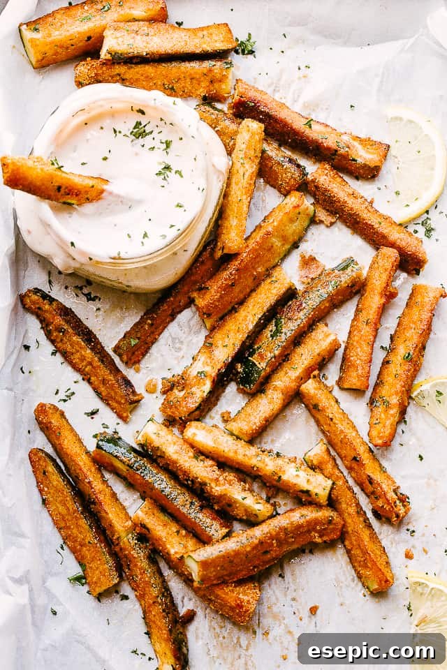 Crispy zucchini fries with dipping sauce